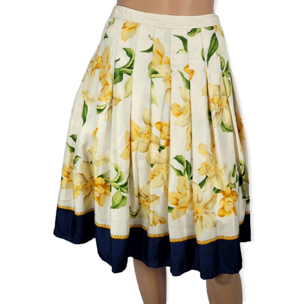 Tommy Bahama Silk Pleated Skirt sz 6 Yellow Flowers - Picture 1 of 6